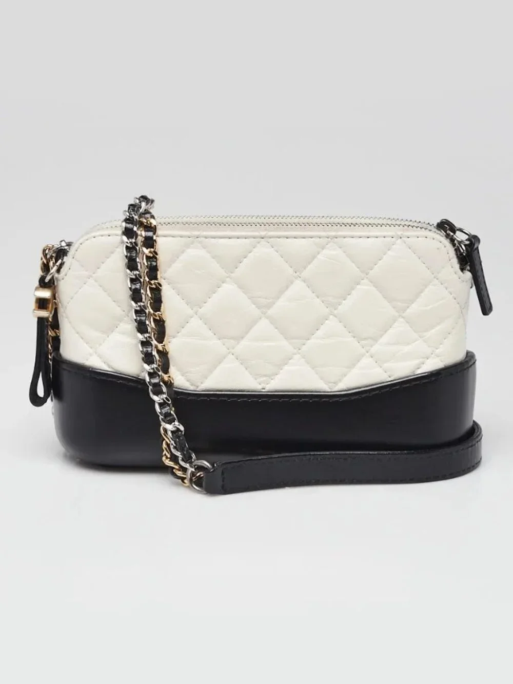 Chanel White/Black Quilted Calfskin Leather Gabrielle Clutch with Chain Bag